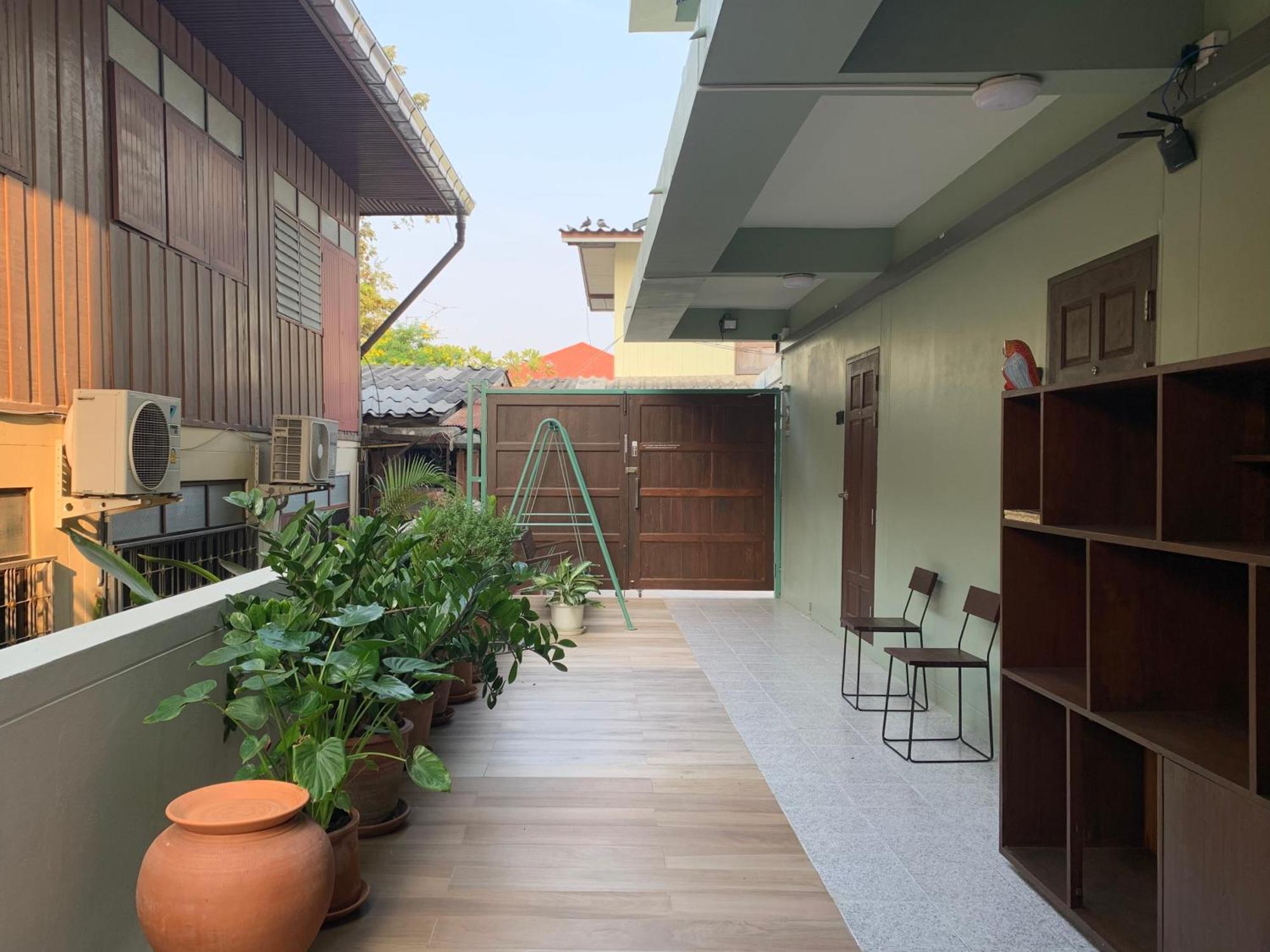 פרה נאקון סי איוטאיה Self Check-In Apartment By Baiput Hometel מראה חיצוני תמונה
